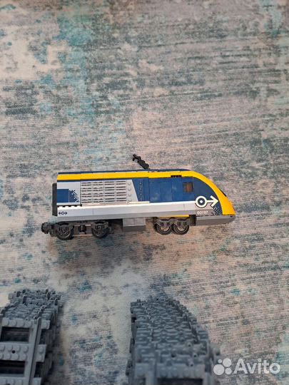 Lego city поезд 60197+ доп.набор рельсов оригинал