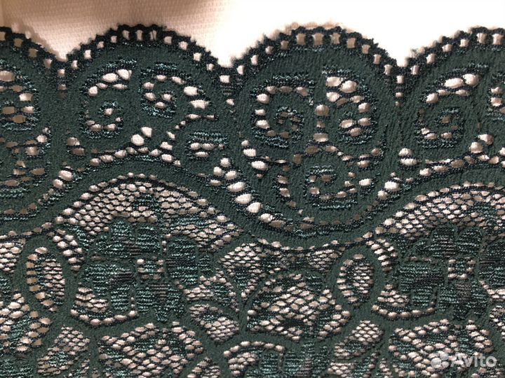 Кружева зеленые, бежевые эластичные