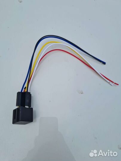 Реле автомобильное Starline пятиконтактное