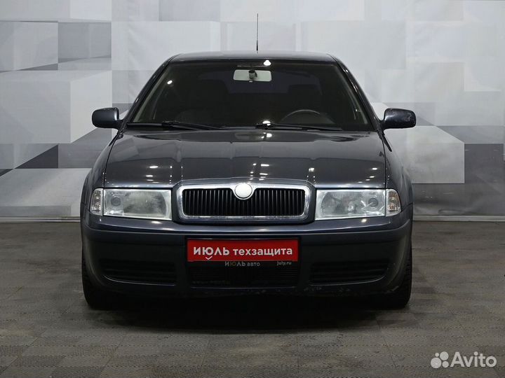 Skoda Octavia 1.6 МТ, 2008, 293 000 км