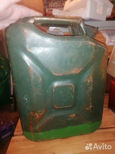 Канистра 20 литров металлическая