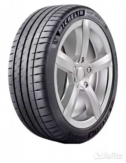 Michelin Pilot Sport 4 S 315/30 R22 107Y