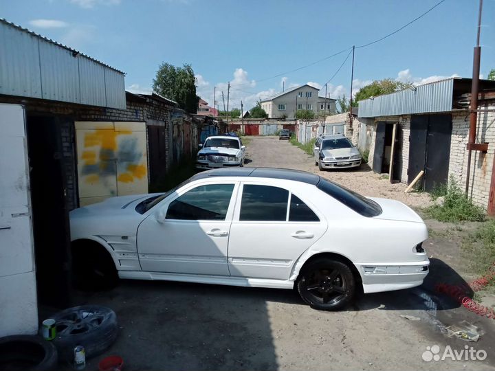 Mercedes-Benz E-класс 2.4 МТ, 1997, 414 000 км