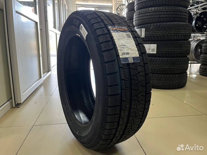Pirelli Formula Ice FR 215/55 R17 98T