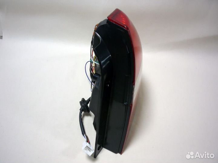Фонарь задний правый Шевроле Авео т250 т 250 t250