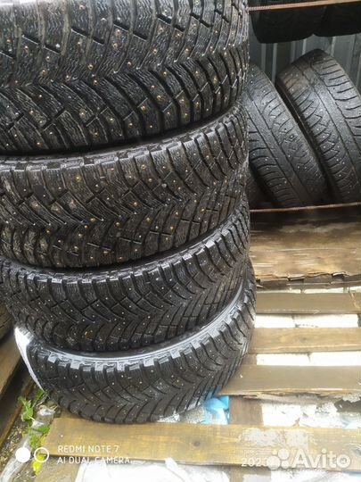 Michelin X-Ice North 4 235/55 R19 105T