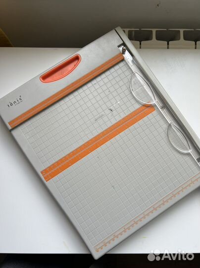 Резак гильотинный Tonic Studio - 30*30см