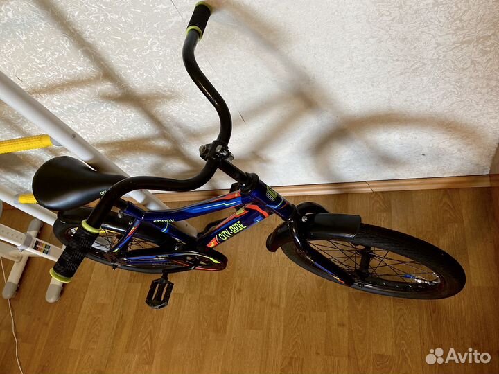 Детский велосипед 18