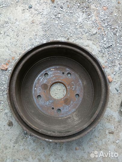 Задний тормозной барабан toyota town ace