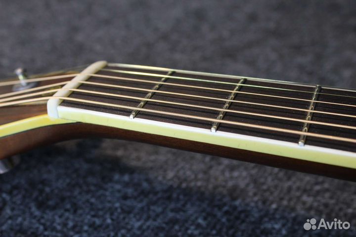 Yamaha FG-301 гитара, Япония