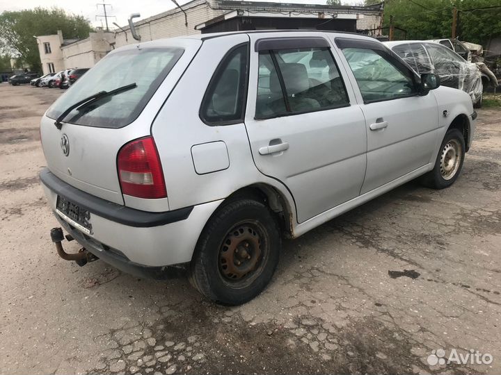 В разборе volkswagen Pointer Gol III