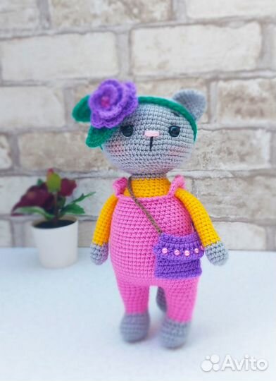 Вязаные игрушки ручной работы