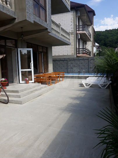 Комната 25 м² в > 9-к., 2/3 эт.