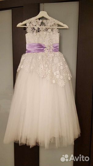 Платье праздничное