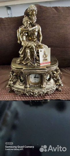 Каминные часы