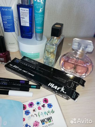Комплект косметики новой (все с фото)