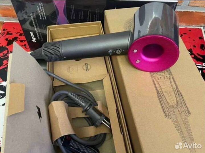 Фен Dyson supersonic