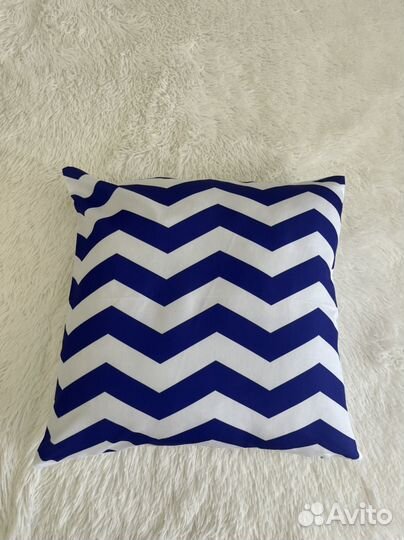 Подушка декоративная в морском стиле