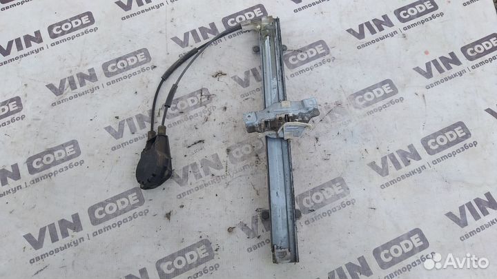 Стеклоподъемник передний мех левый Kia Shuma 1