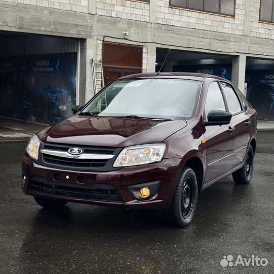 LADA Granta 1.6 МТ, 2015, 200 000 км