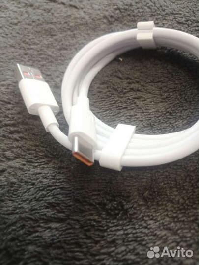 Кабель для зарядки телефона