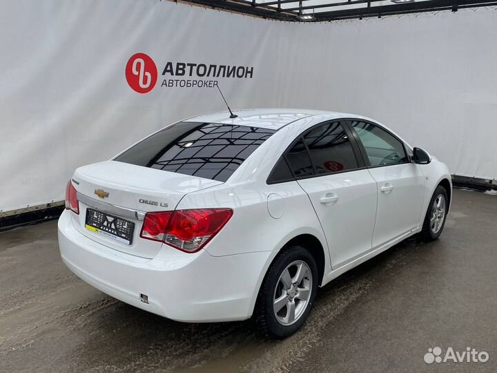 Chevrolet Cruze 1.8 AT, 2012, 126 000 км