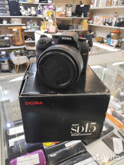 Зеркальный фотоаппарат sigma SD15