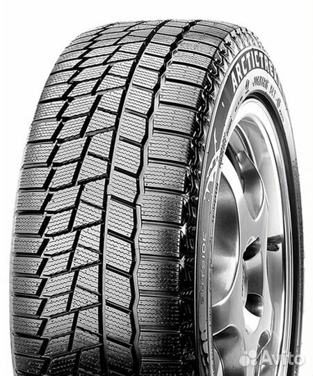 Maxxis SP02 Arctic Trekker 225/55 R16