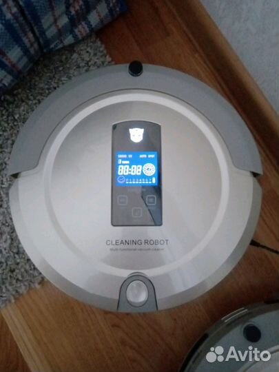 Робот пылесос A325 новый