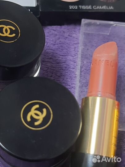 Chanel косметика, дживанши, бобби браун