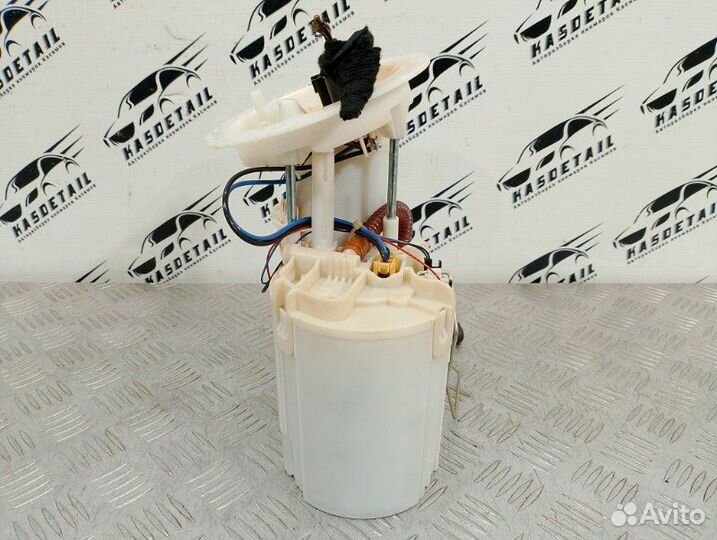 Насос топливный Audi A4 B8 1.8 CDH 2010