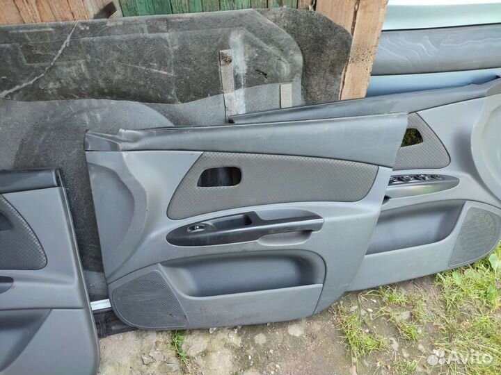 Карты дверей Kia Rio 2 JB 2011