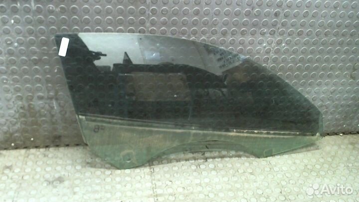 Стекло боковой двери Ford Mustang, 2015
