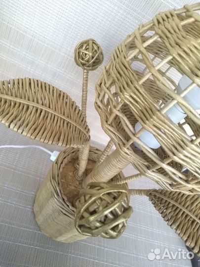 Лампа-торшер настольная