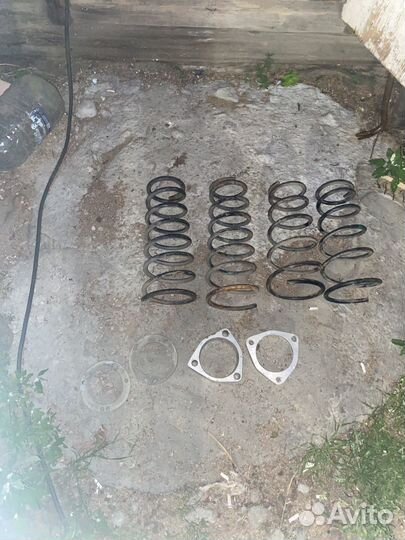 Задние пружины