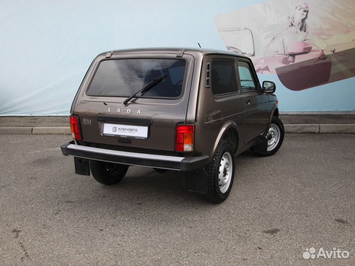 ВАЗ Niva Legend 1.7 МТ, 2022, 18 500 км