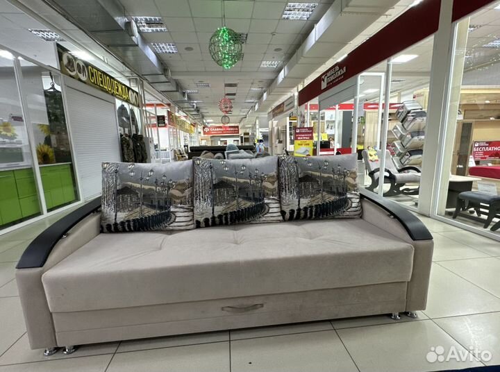 Диван угловой