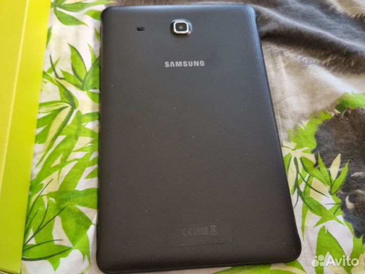 Samsung galaxy tab E 9.6