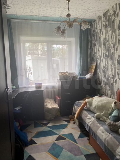 4-к. квартира, 58 м², 1/2 эт.