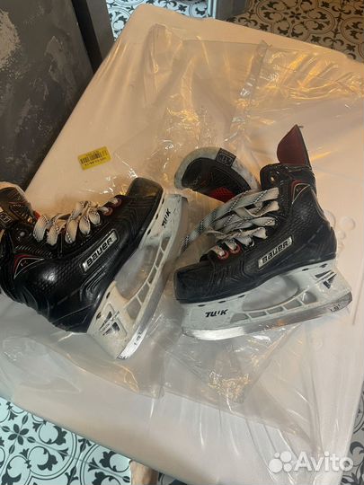 Хоккейные коньки bauer vapor