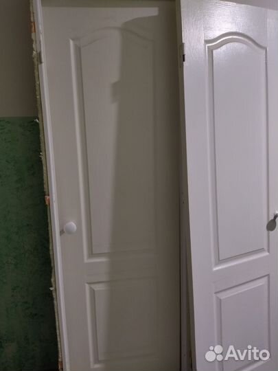Межкомнатные двери бу 60 на 200 см с коробкой