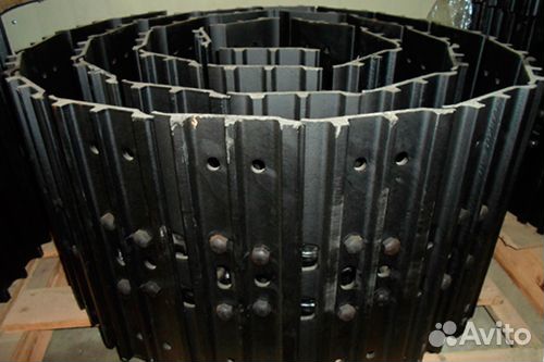 Гусеница металлическая Komatsu PC50 (400/38L) 64/9