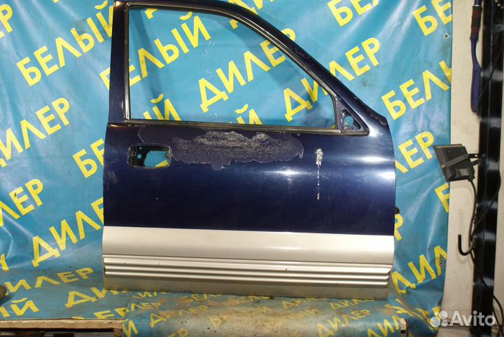 Передняя правая дверь KIA Sportage