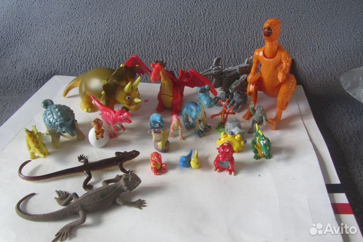 Киндр игрушки зоопарк.Драконы