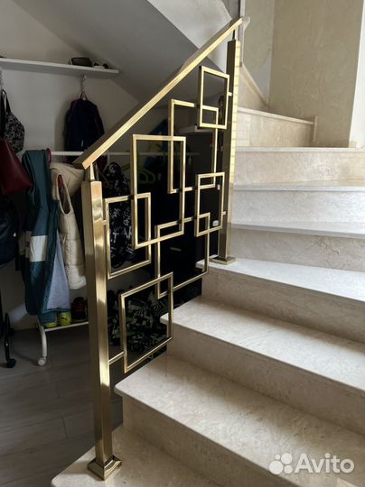 Лестница на металлокаркасе Ограждения