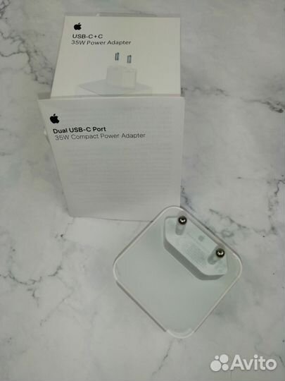 Блок быстрой зарядки 35W USB-C