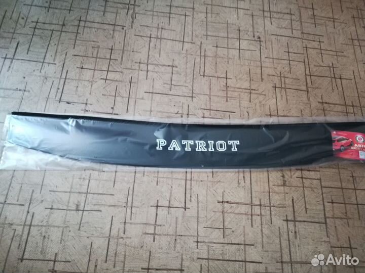 Дефлектор капота мухобойка УАЗ Патриот