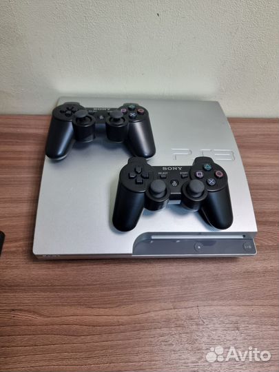 Sony PS3 Slim 250gb+500gb+3диска+2 геймпада