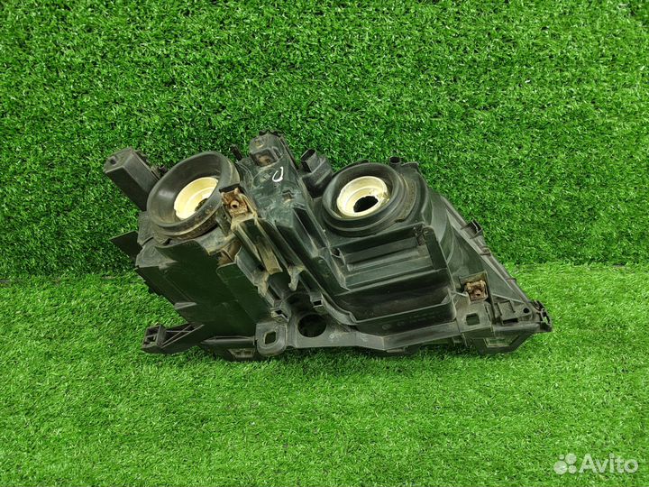 Фара левая BMW 3-series E46 BMW