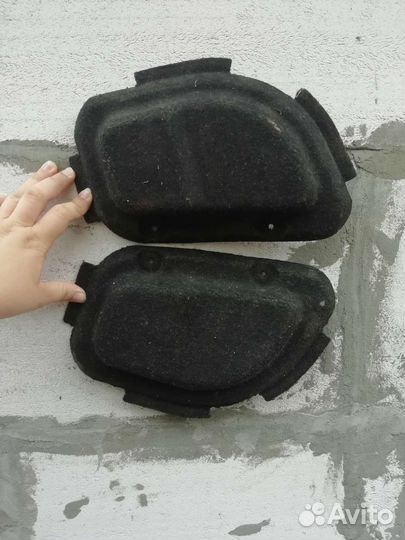 Крышка обшивки багажника под фонарь Hyundai